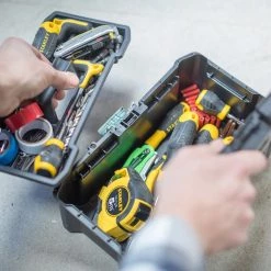 Stanley Boîte à Outils STST1-75518 Mallette D'outils Essential M 16". 8 Stanley Boîte à Outils STST1-75518 Mallette D'outils Essential M 16". -Boîte à outils Soldes Boutique stst1 75518 mallette d outils essential m 16q 1 2